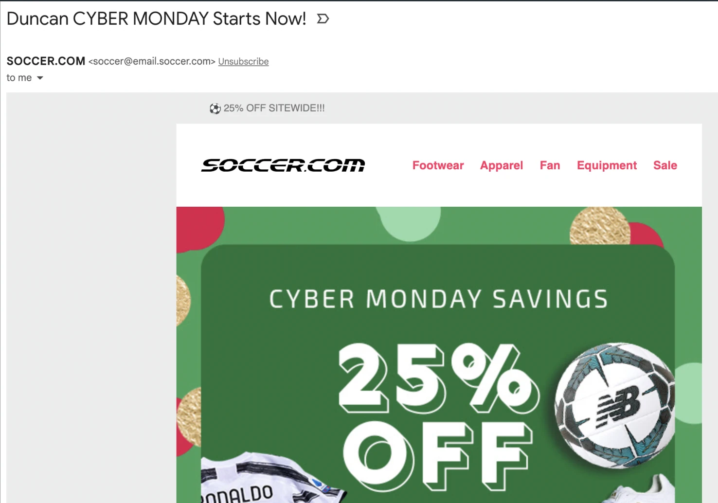 Email de Cyber Monday de Soccer.com con ofertas personalizadas