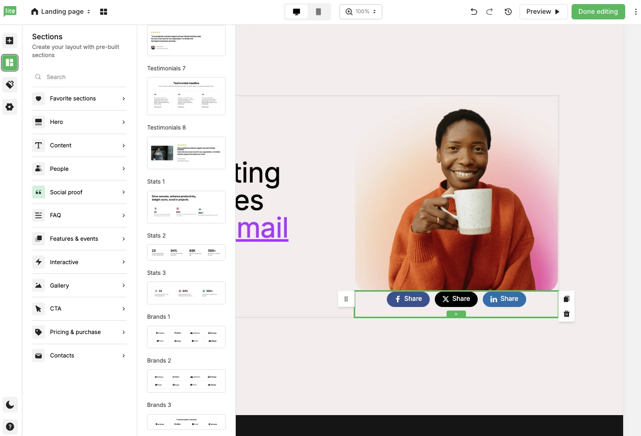 Social proof blocks in the MailerLite landing page builder.